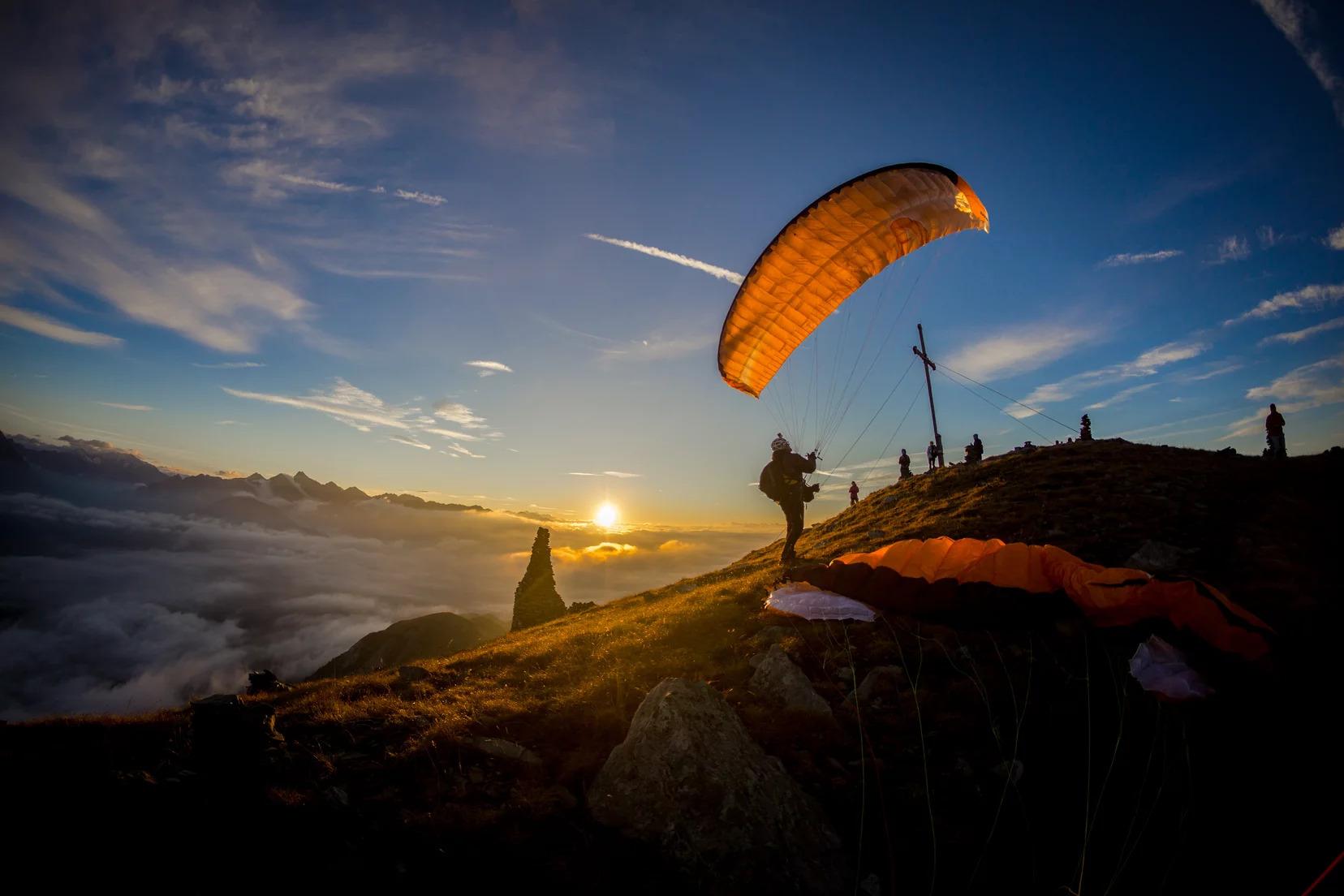 paragliding-in-niederau-austria-in-summer