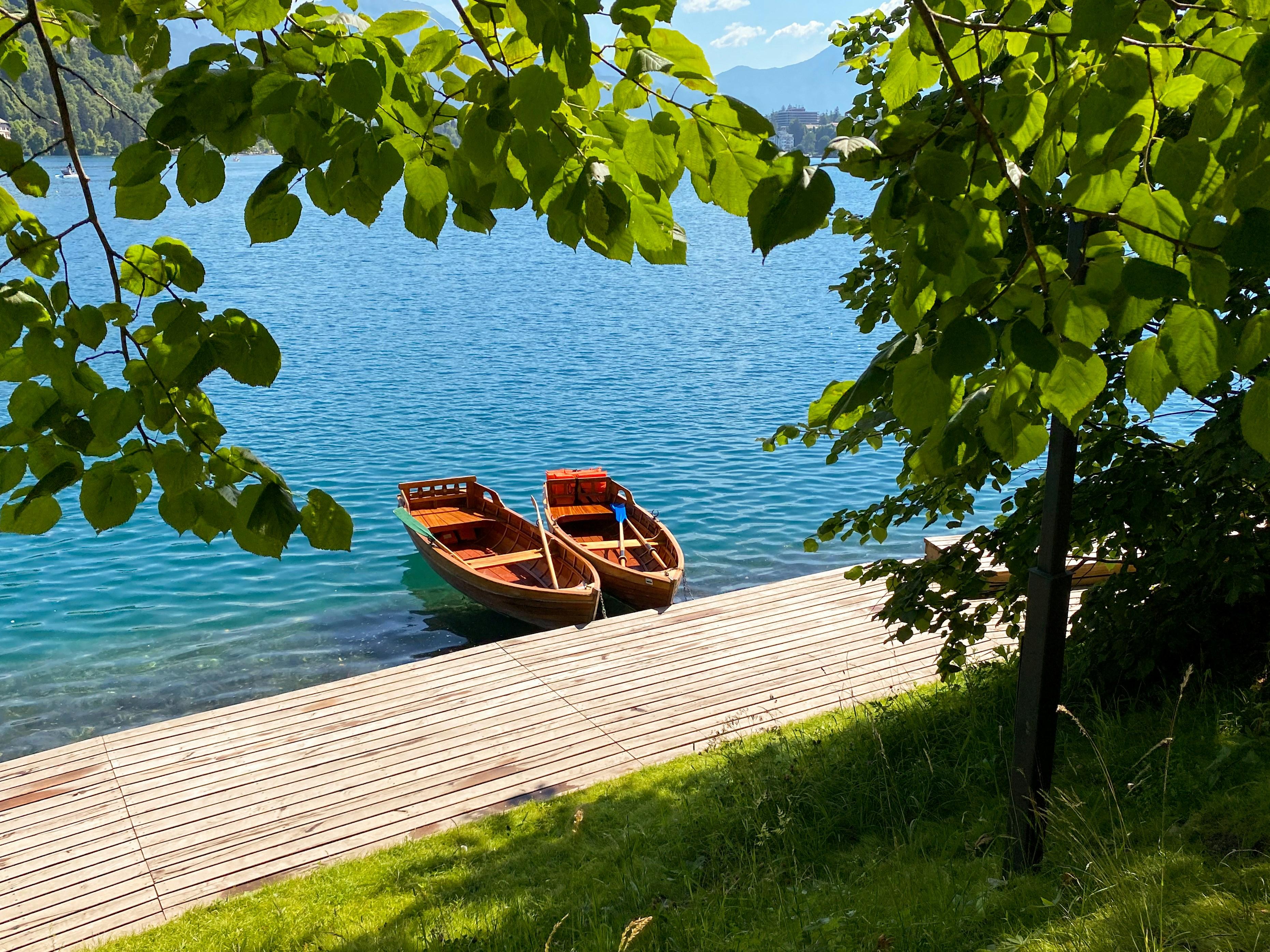 boats-on-lake-bled-slovenia-in-summer
